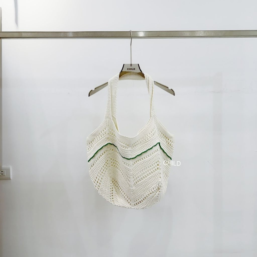 2747BA56-2A39-4343-84E9-DA55E433C043