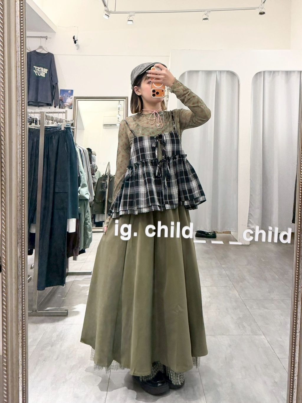 8D7FD8B2-856D-4B97-8703-282312DE4DC0