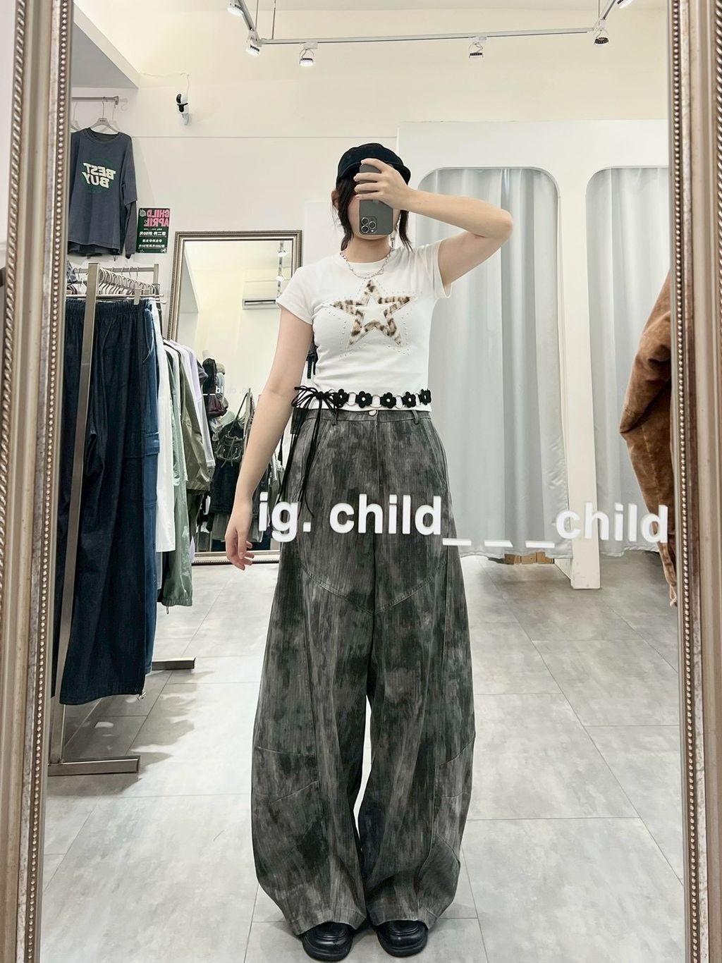 1D2D7B23-DCB4-42F0-B8B5-383CE3E607BC