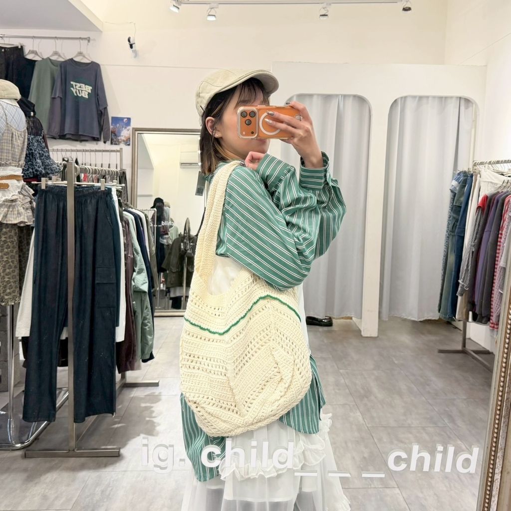 5A3DA665-81F0-49D2-B648-CAF15AFEDE89