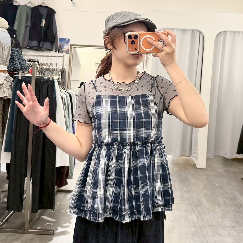 4CB18387-9AD1-435B-B774-E4C20797A4DA