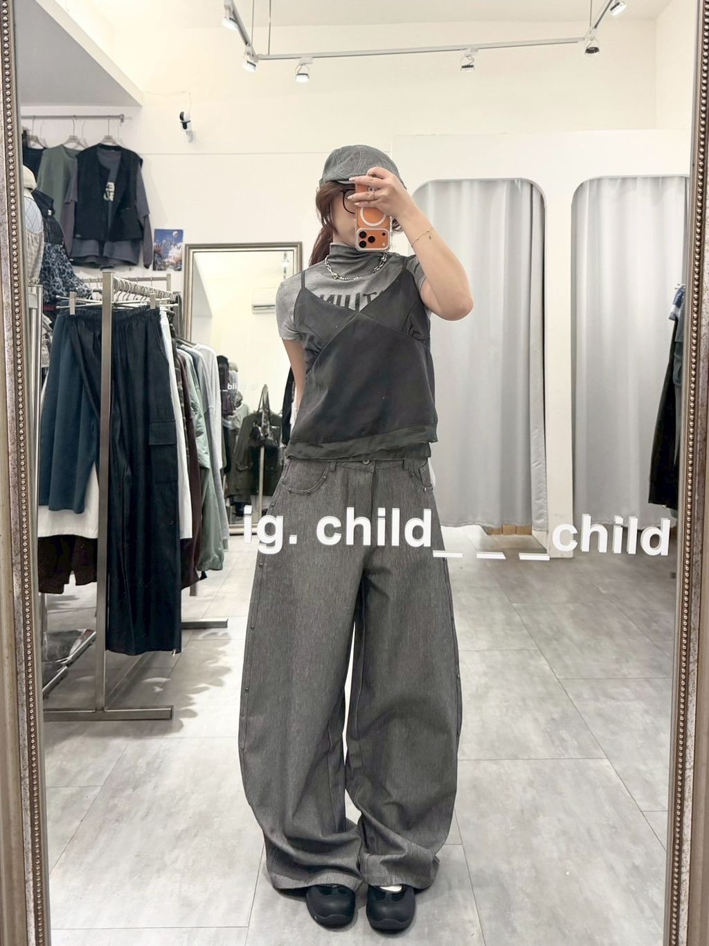 EDC1C66F-E38E-49D2-9C98-A87709A89900