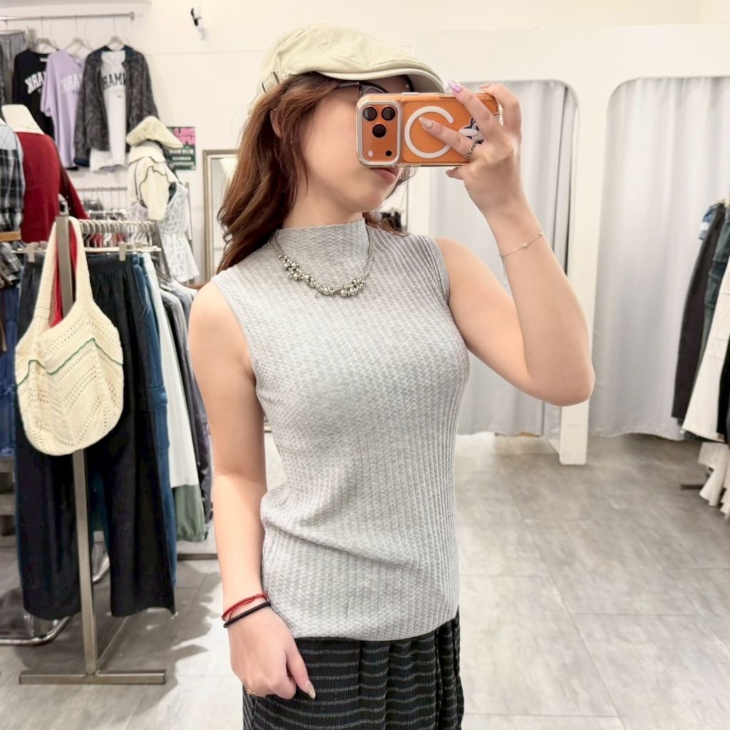 20FFFBCF-8A04-4B84-86D1-DF1AB8CDC08E