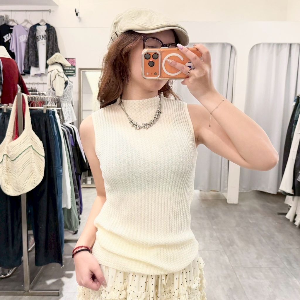 3CA4E0DB-1275-4643-A9E8-FADBB1158684