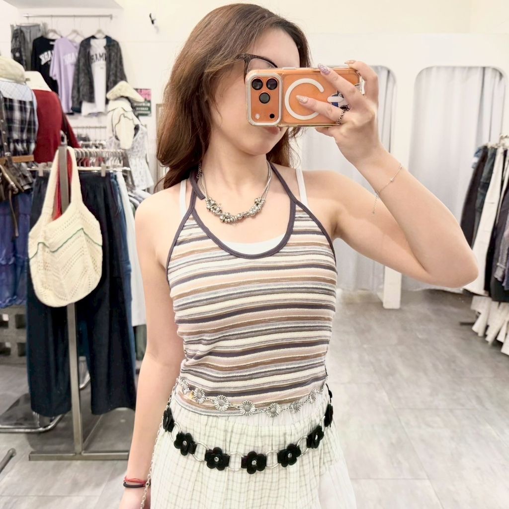 65E25BA1-571D-430C-BAD3-117D7AD9D04F