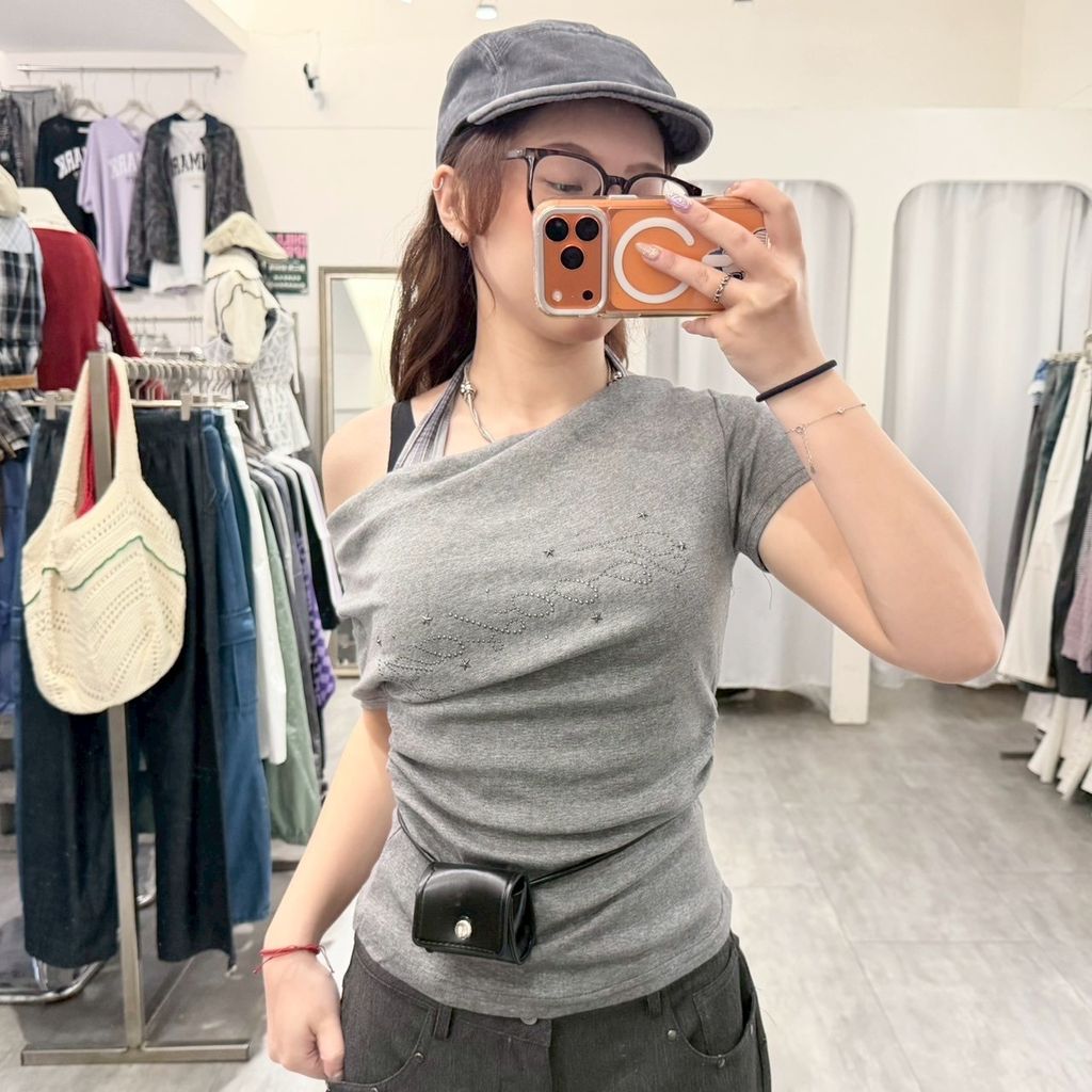 BA9B7290-B736-4E56-866C-308C20CAF8B9