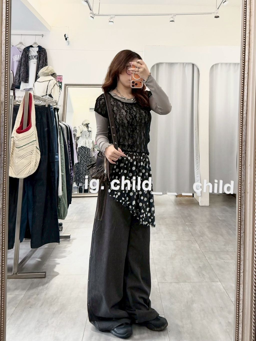 A5E011E7-8444-4986-A90B-0F1C5E2E4E3D