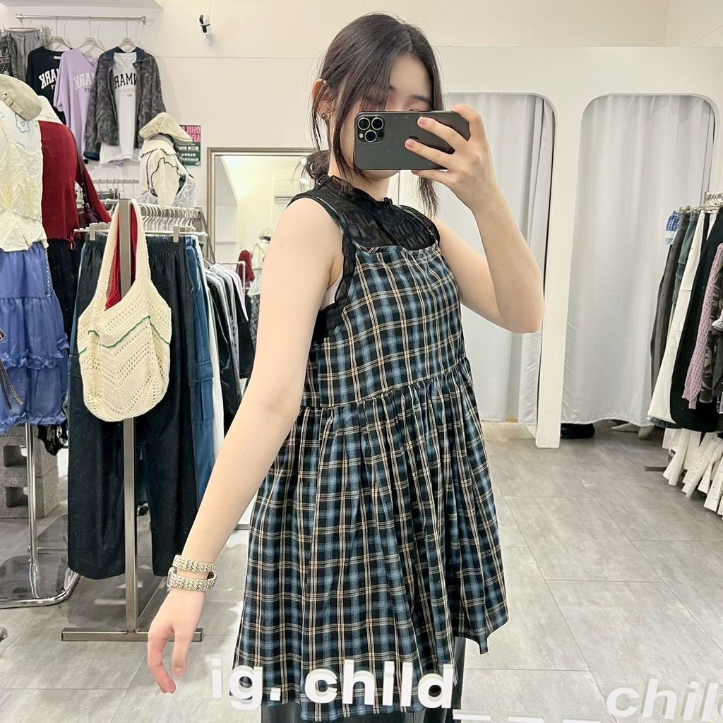 8183BEBF-345F-40A2-B233-718395A3215A