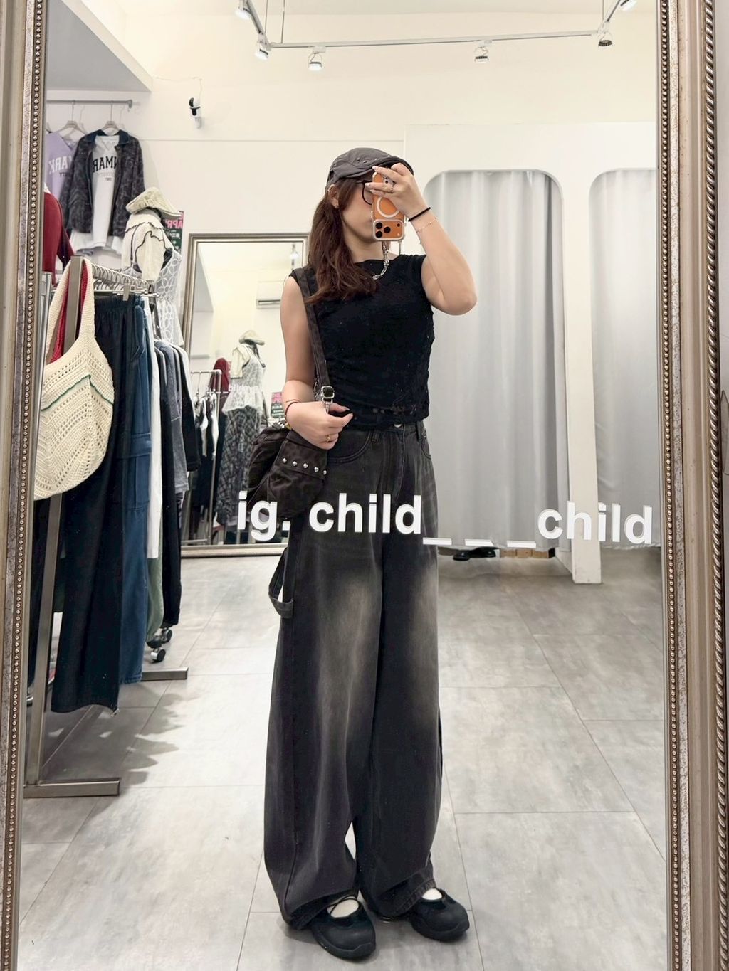 E2EEF934-276B-43EB-9C0F-AAA10B96EC20