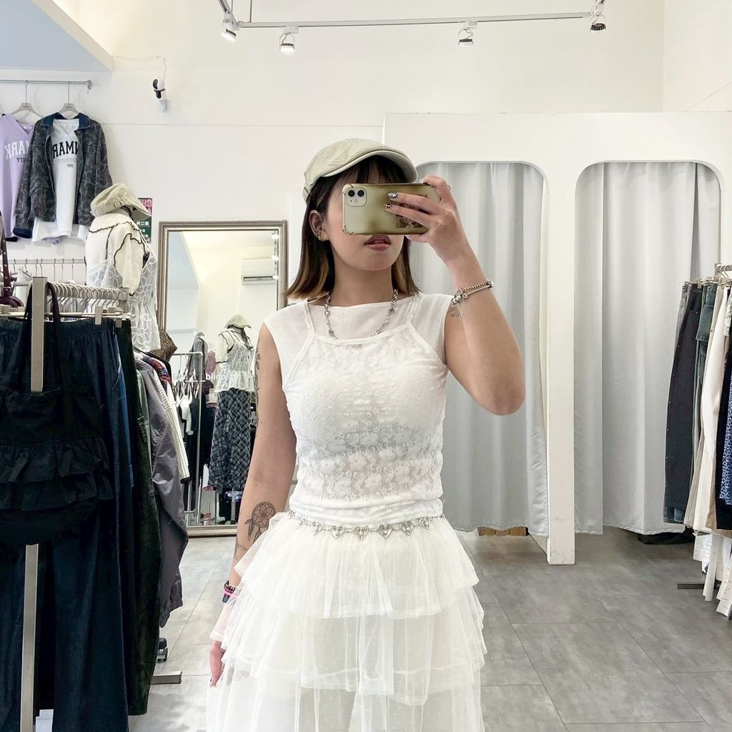 4DADD944-63A1-42DF-A3EA-9D879646AF59