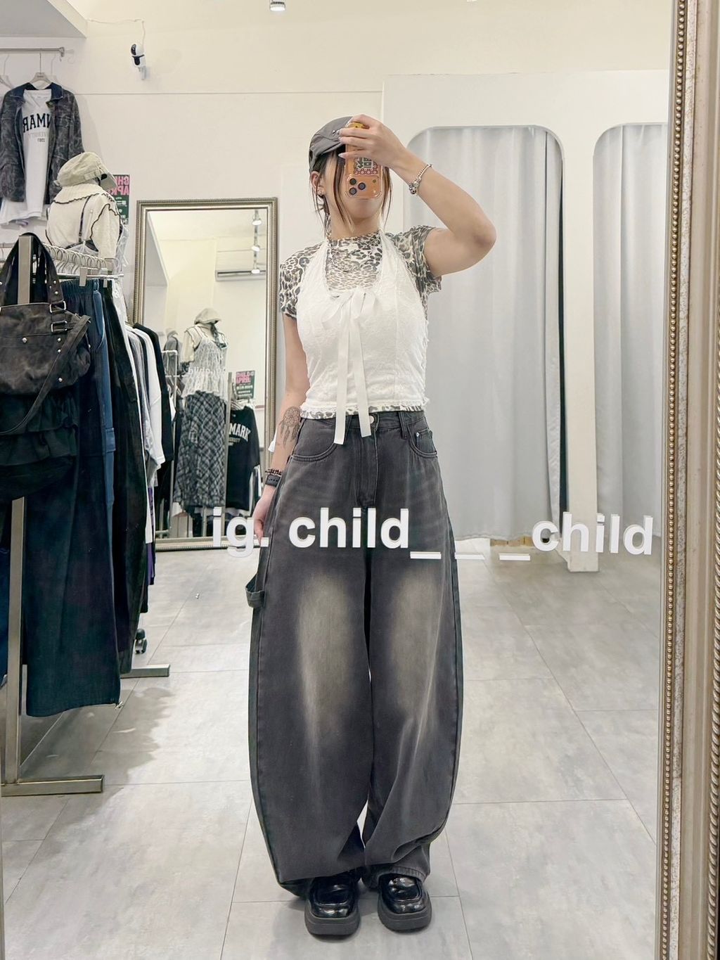 3521FF0B-D587-4C51-BDB7-B308DAA1D48B