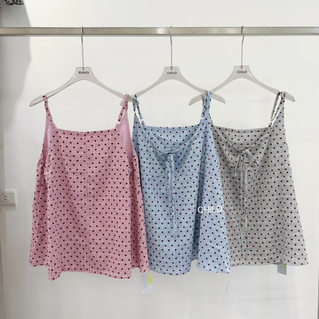 LINE_ALBUM_5-1好多平拍_260506_244