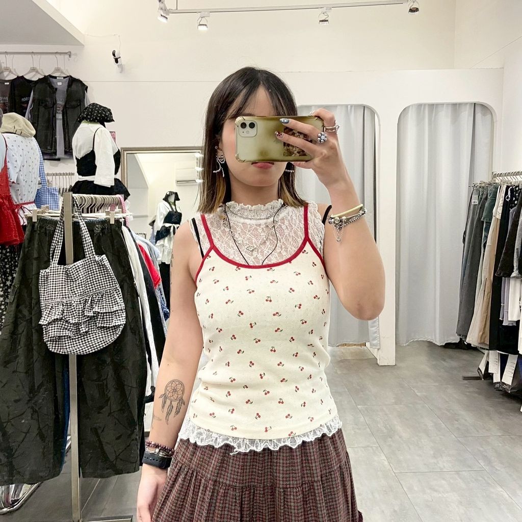 8D1B0538-EDEB-4A55-ADAE-D8FCE6E7AD25