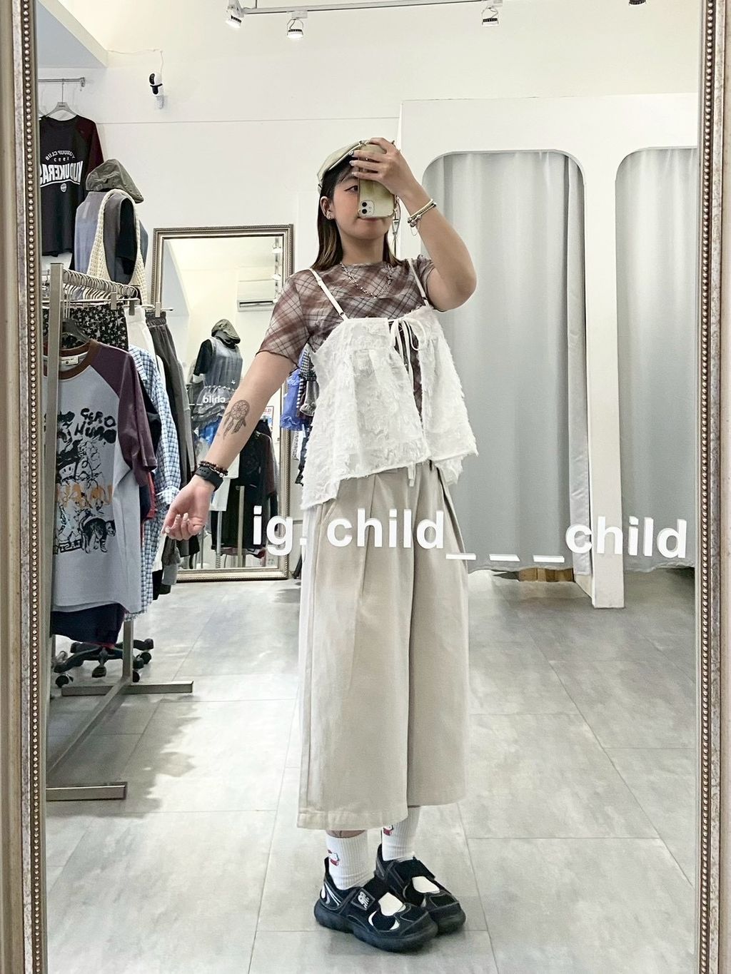 0F811BFE-ACB9-4648-9F86-6CF0E9E96E6B