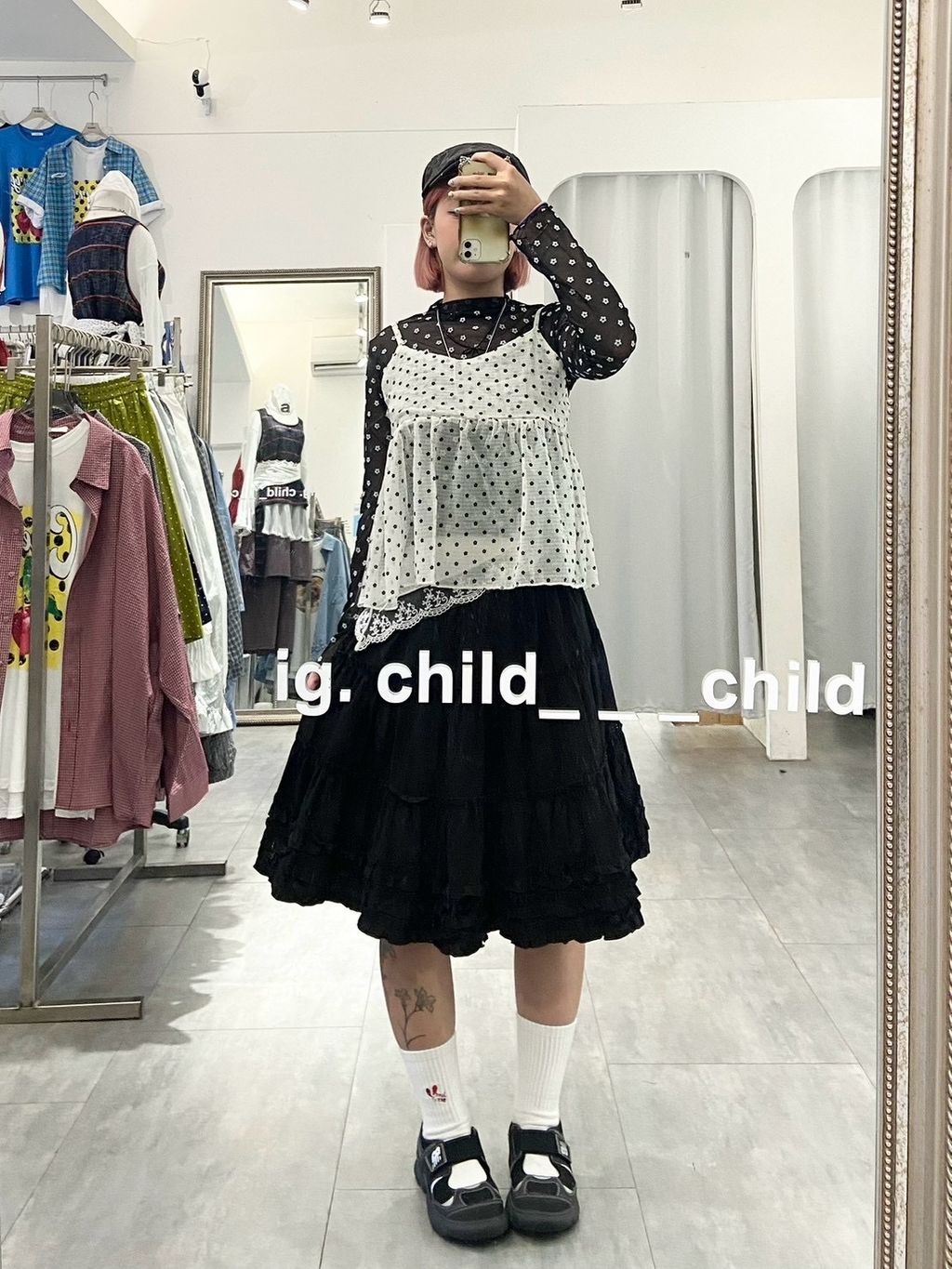 57321193-B592-404B-8857-292AE040CD5C