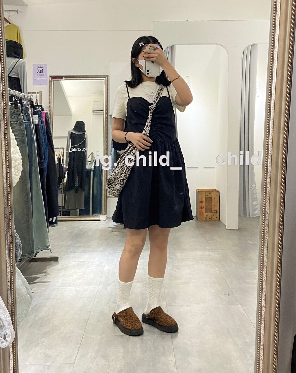 LINE_ALBUM_🇰🇷4-1_240412_128