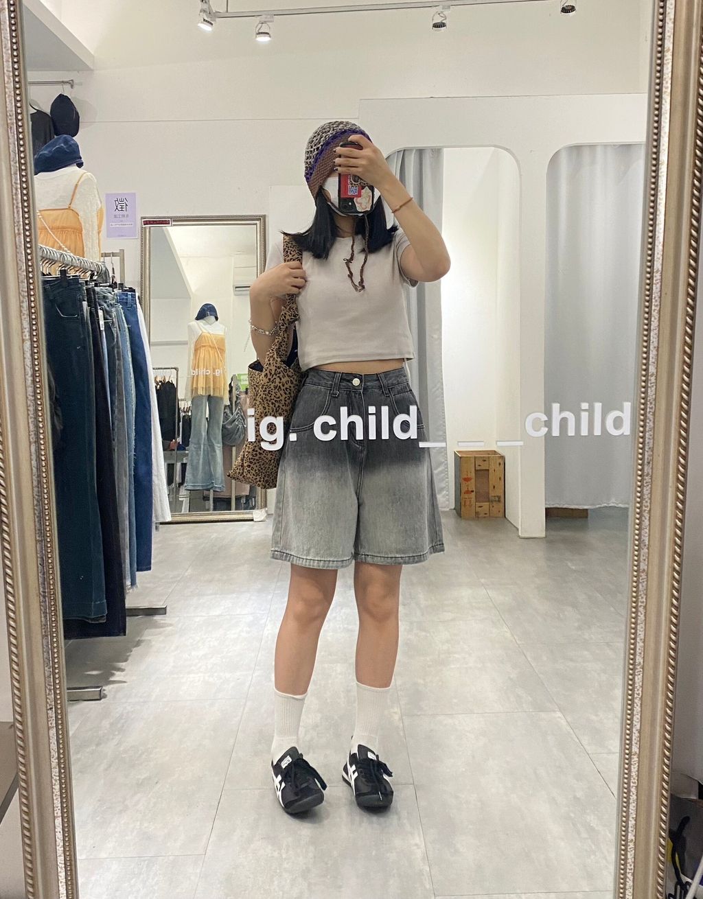 LINE_ALBUM_5-2_240529_311