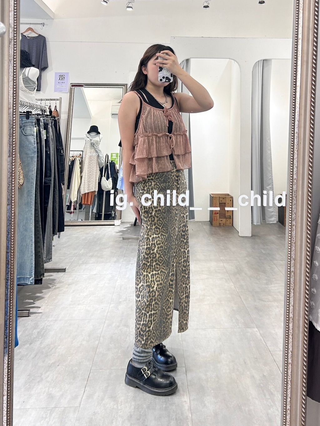 LINE_ALBUM_6-1_240614_298