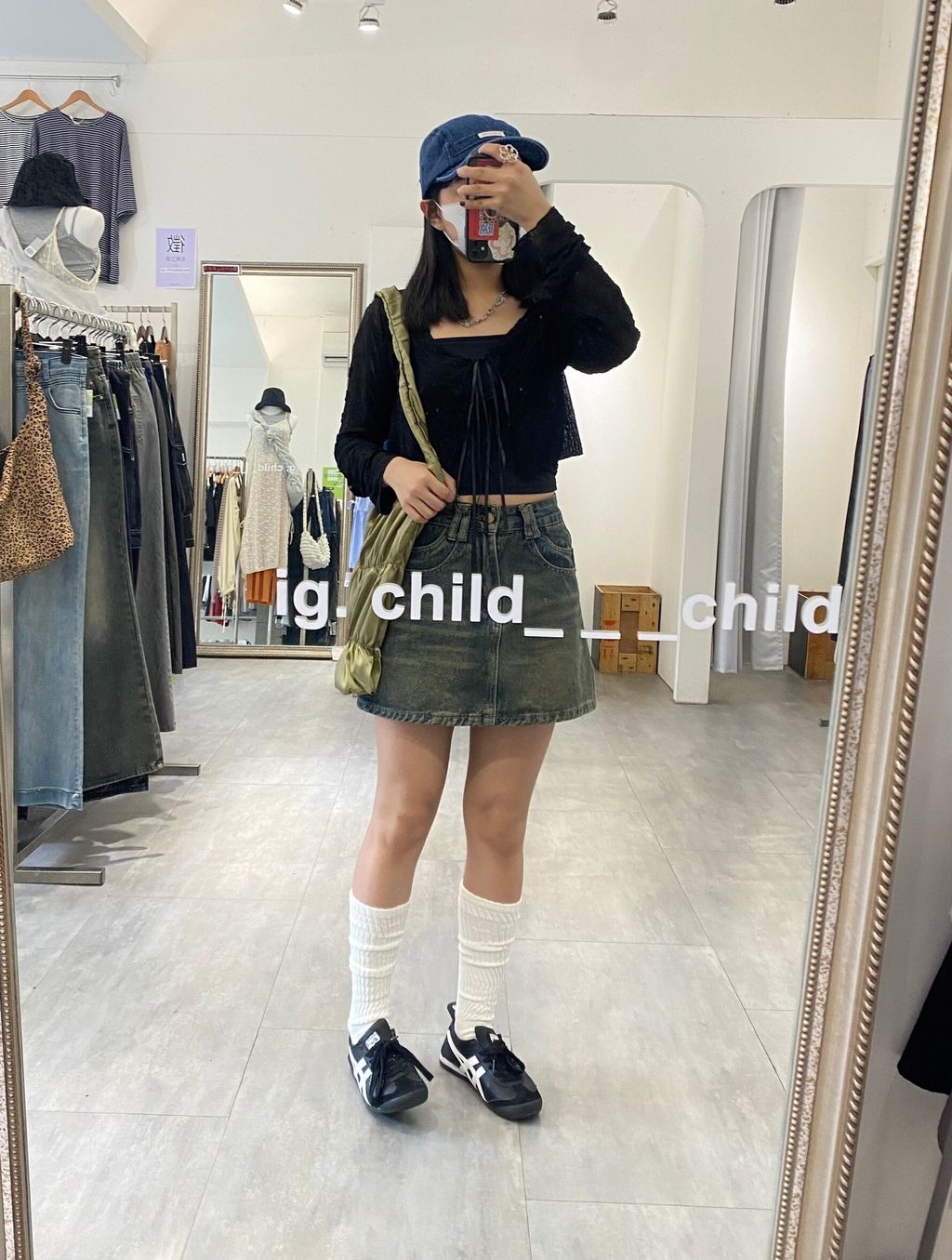 1A8ACC2D-4EF9-4118-AF5F-43A415B6547C