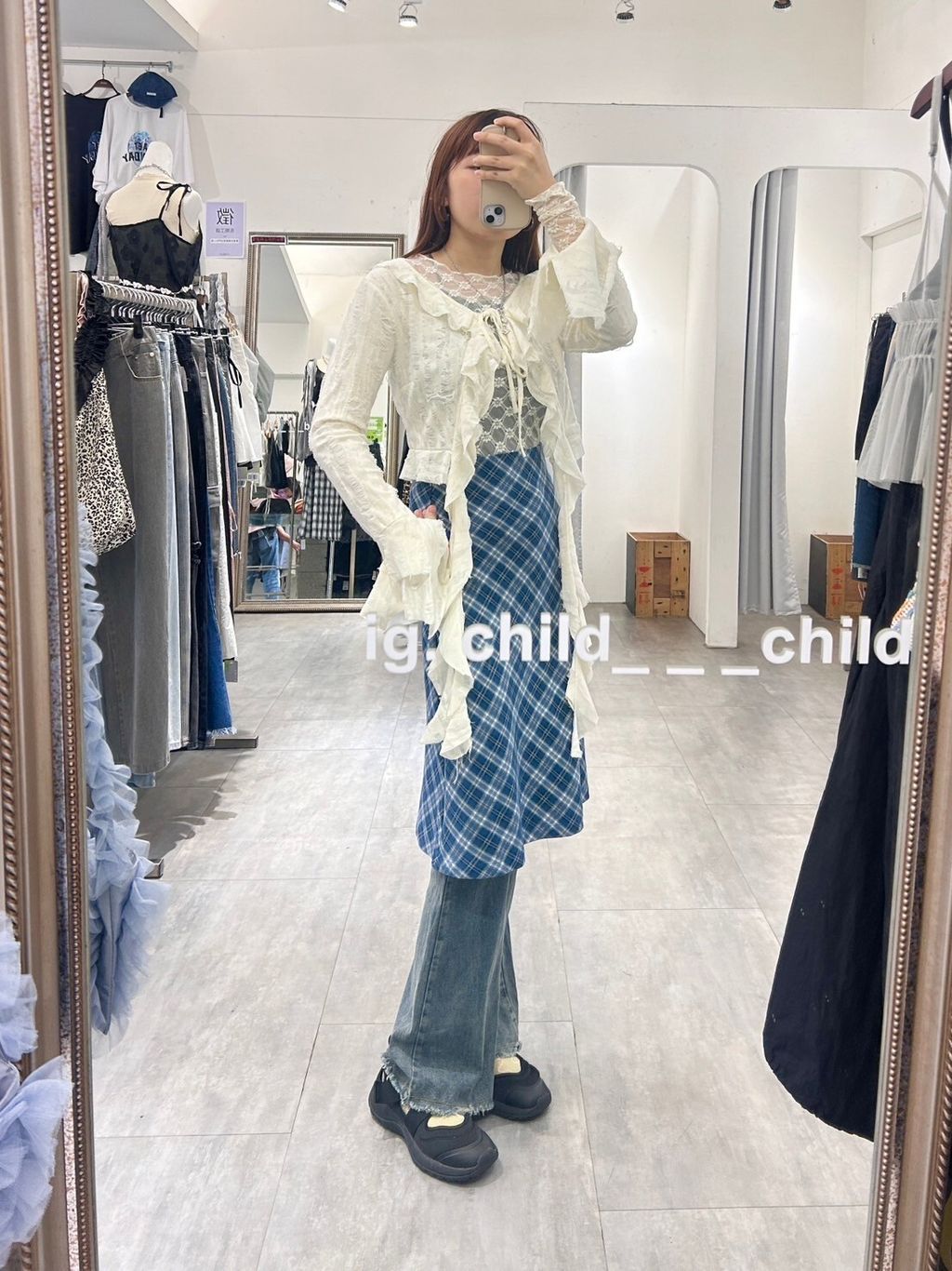 LINE_ALBUM_8-3_240825_43