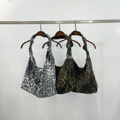 LINE_ALBUM_10-2新品平拍_241018_3