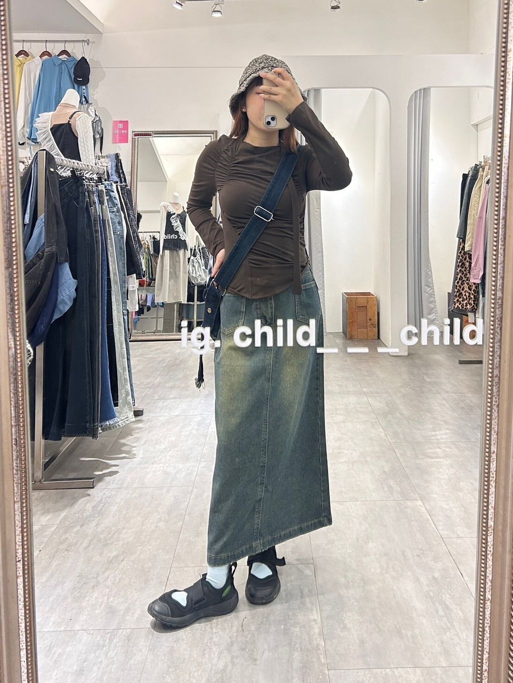 LINE_ALBUM_10-3叻_241103_108