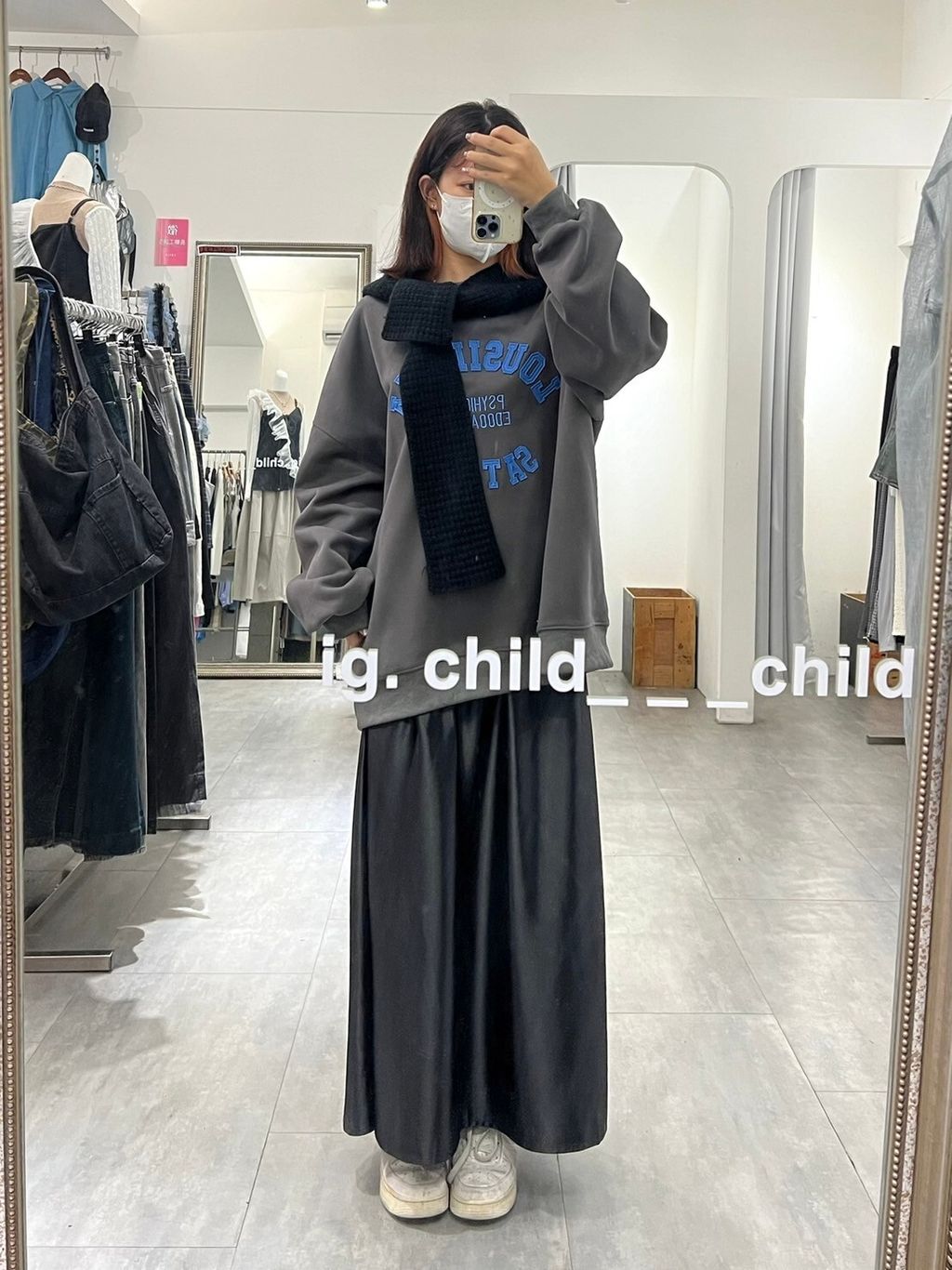 LINE_ALBUM_10-3叻_241103_333