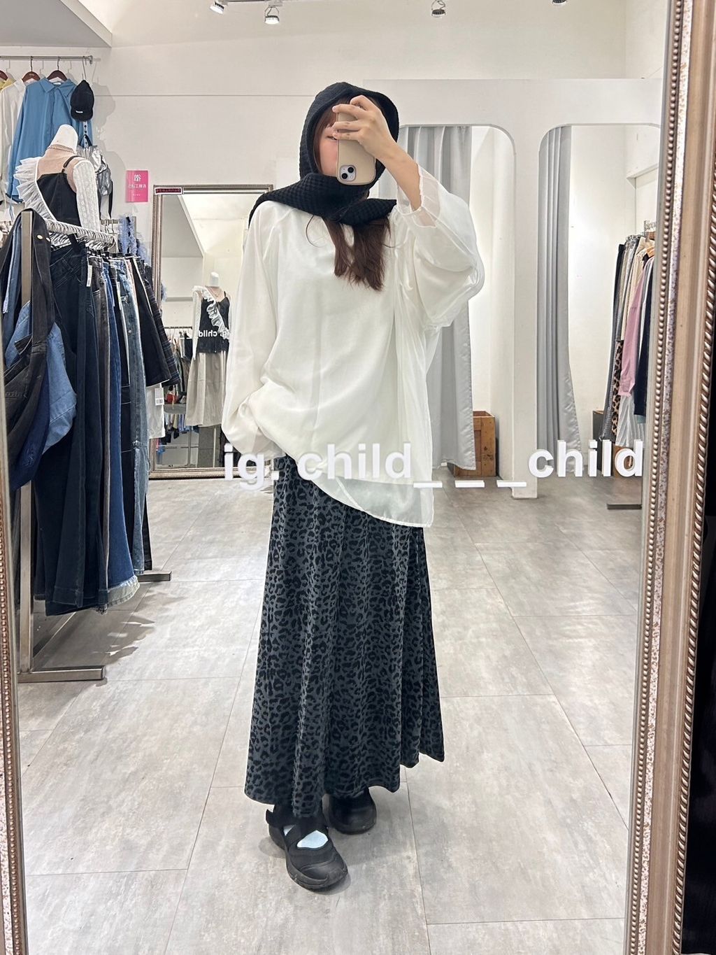 LINE_ALBUM_10-3叻_241103_156