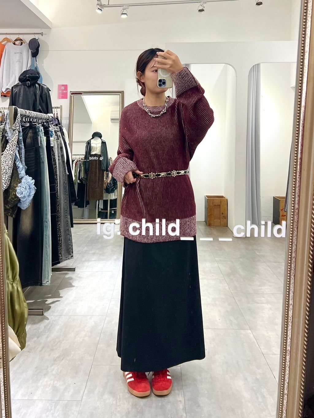 LINE_ALBUM_11-2_241203_145