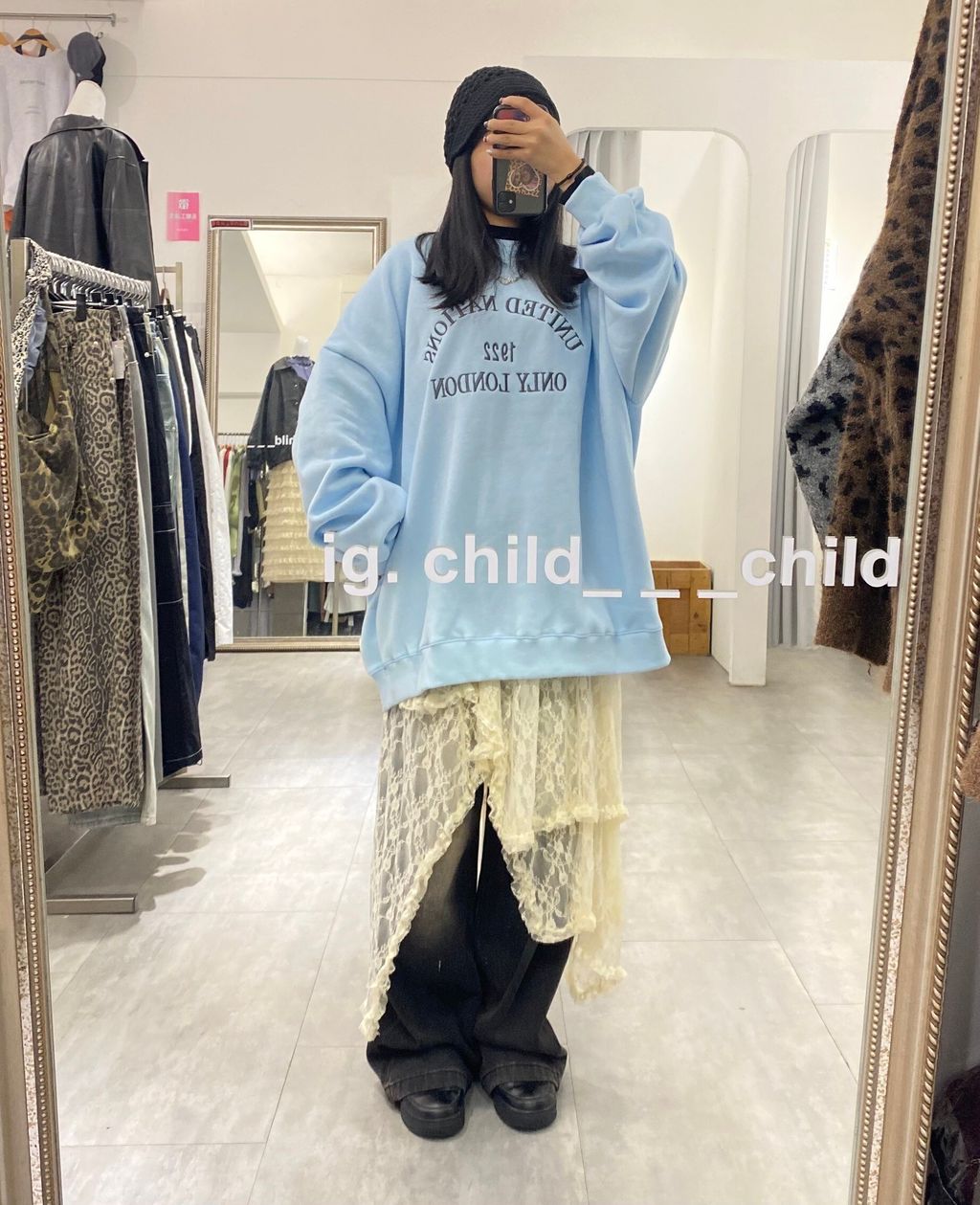 LINE_ALBUM_11-2_241203_233