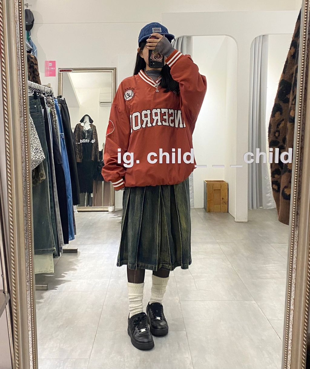 LINE_ALBUM_12-1_241218_124