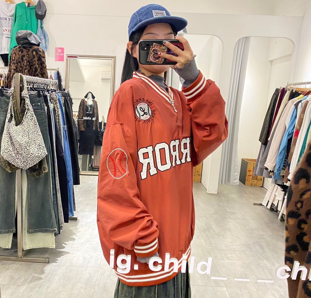 LINE_ALBUM_12-1_241218_127