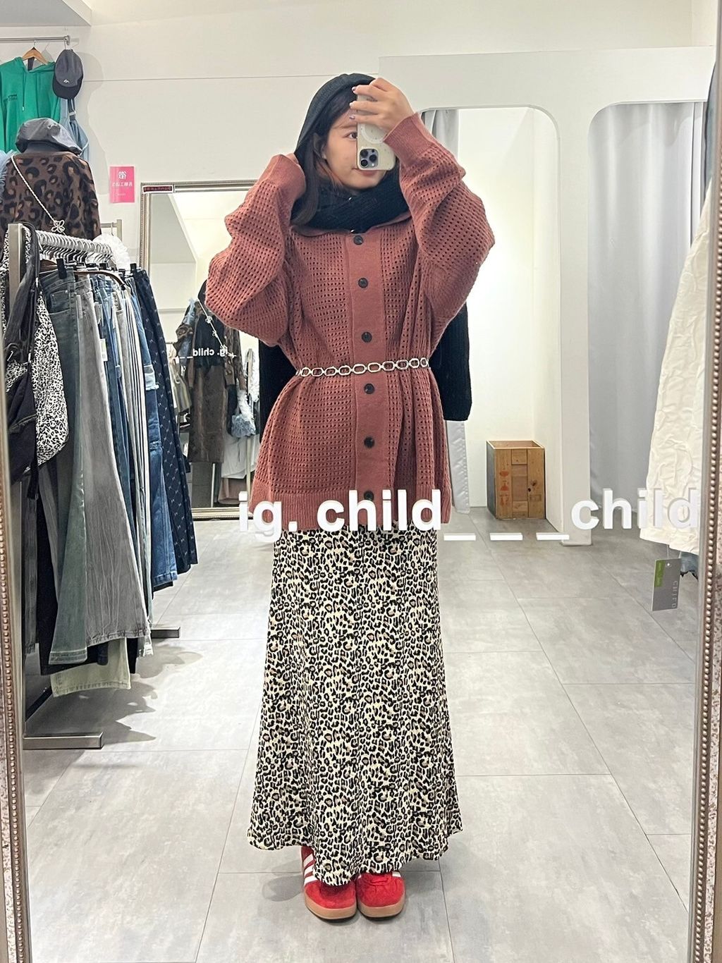 LINE_ALBUM_12-1_241218_265