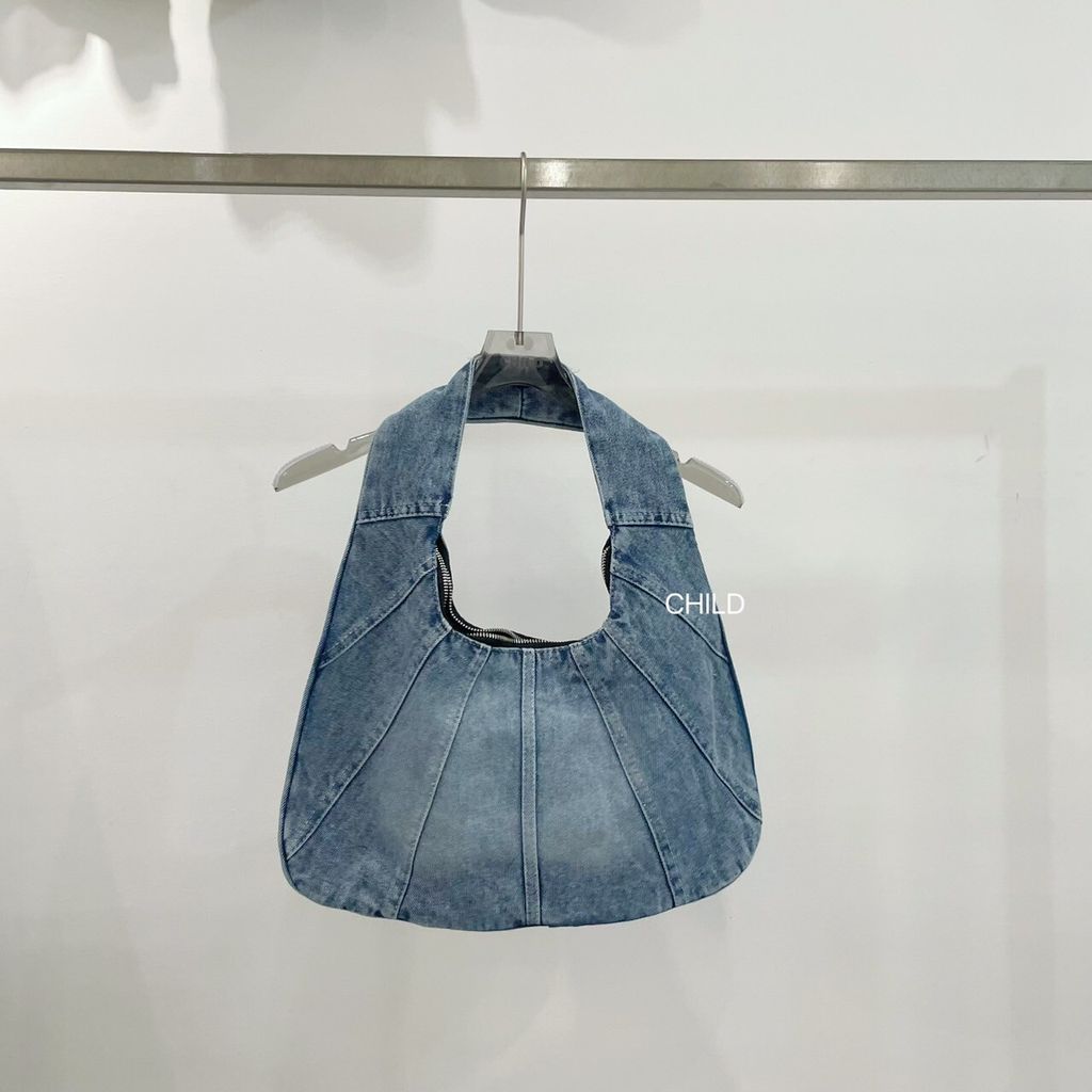 LINE_ALBUM_4-1新品平拍_250414_204