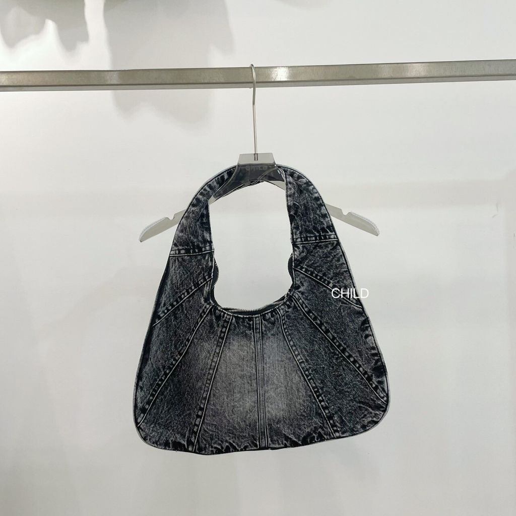 LINE_ALBUM_4-1新品平拍_250414_203