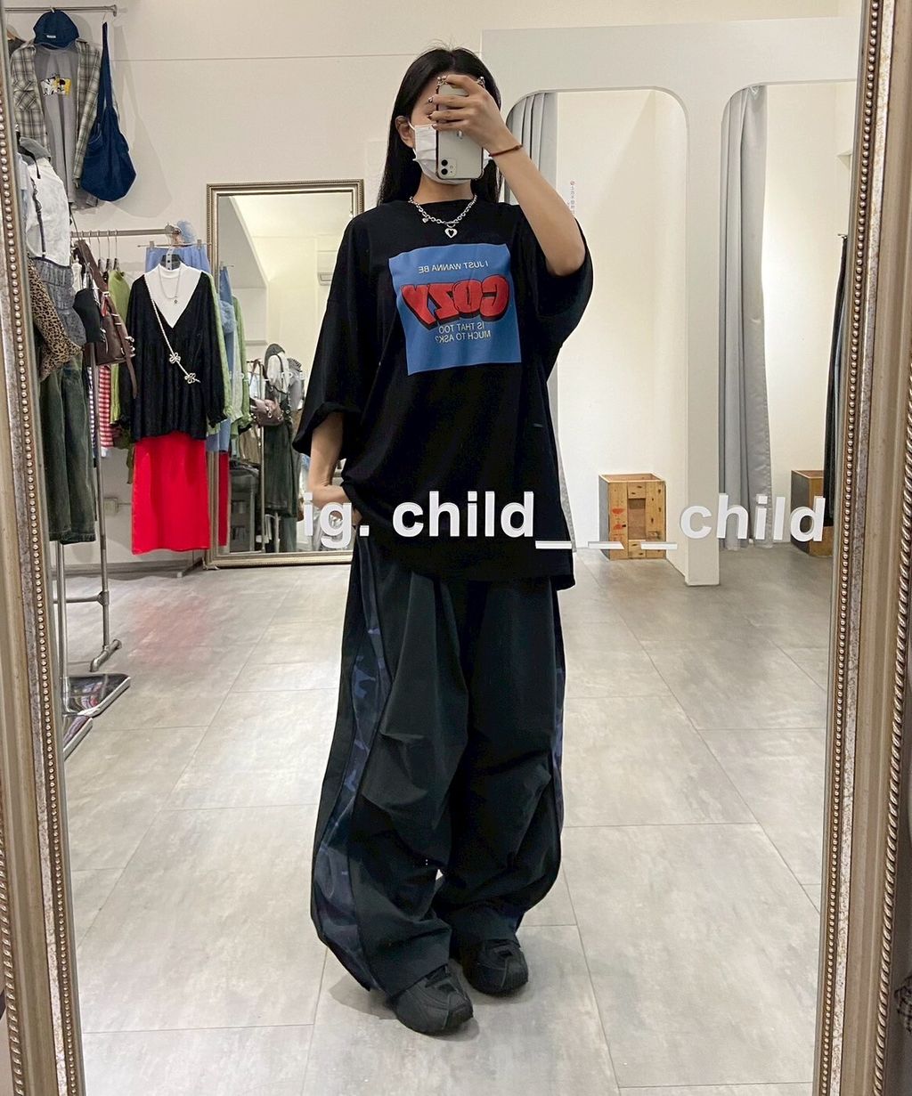 LINE_ALBUM_🇰🇷4-11_250415_21