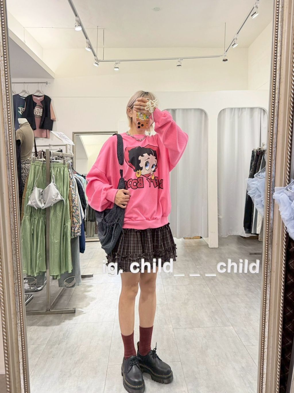 LINE_ALBUM_10-3🇰🇷_251031_124