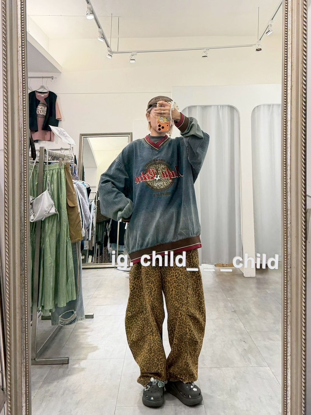 2C050940-B118-4D5C-A613-4AAFE8C3624B