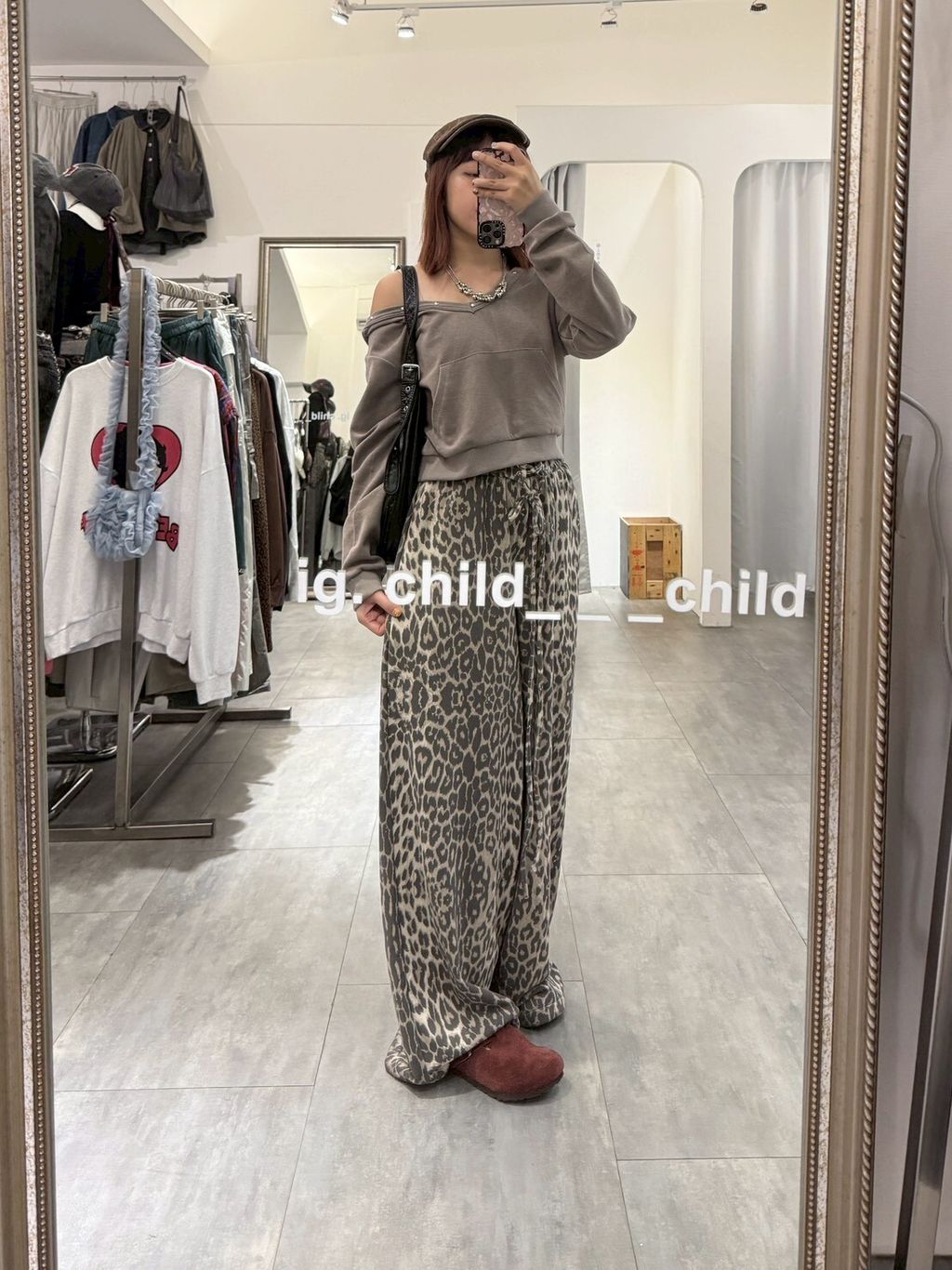 LINE_ALBUM_11-1🇰🇷_251107_130