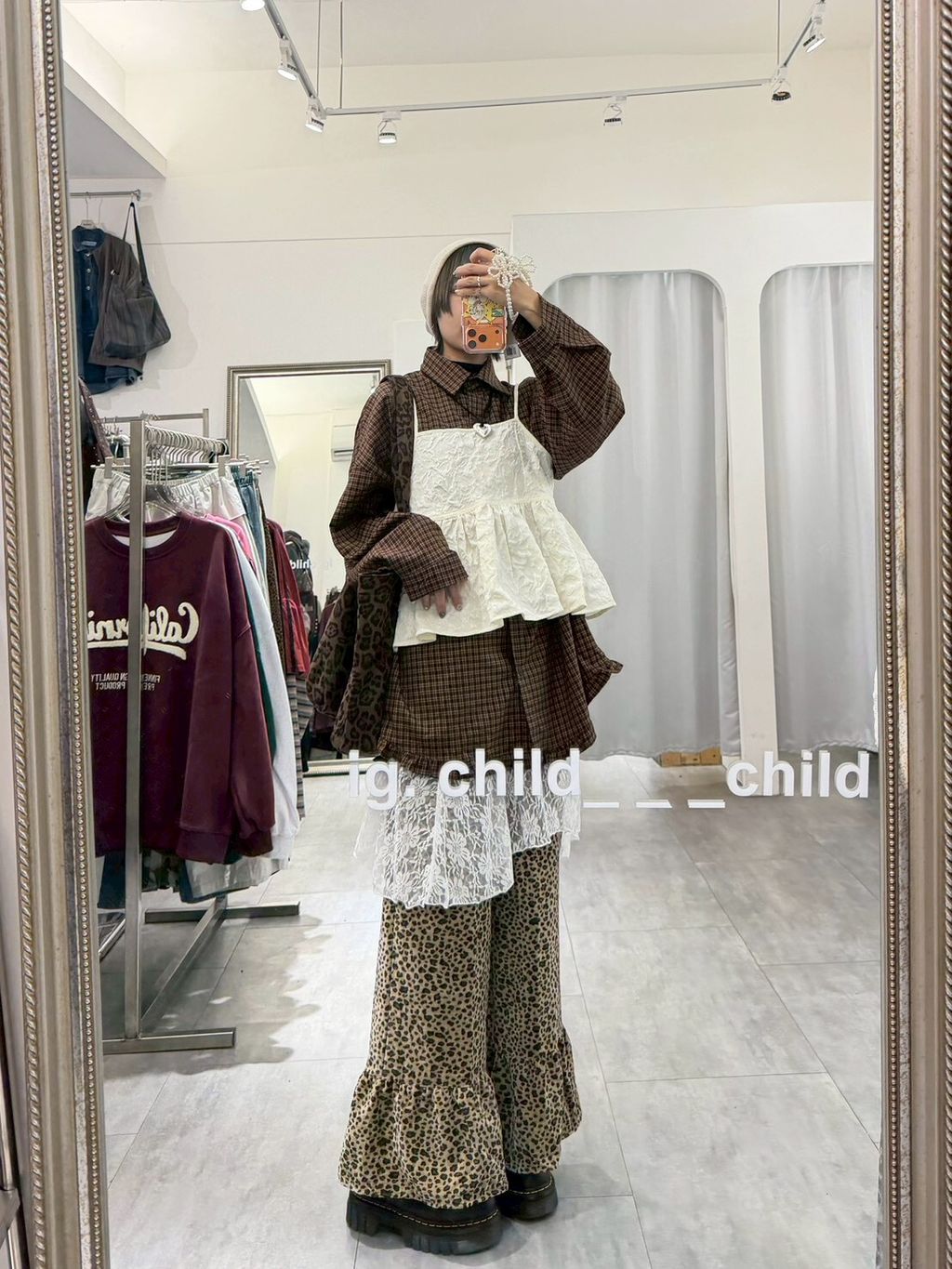 LINE_ALBUM_11-2🌧️_251117_273