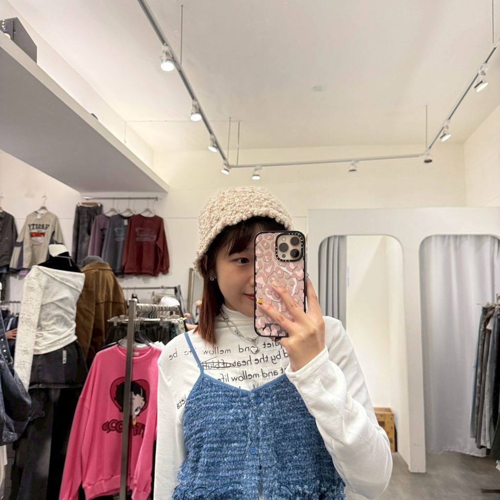 09341B17-F6FB-4000-8460-DAAF2FDA6212