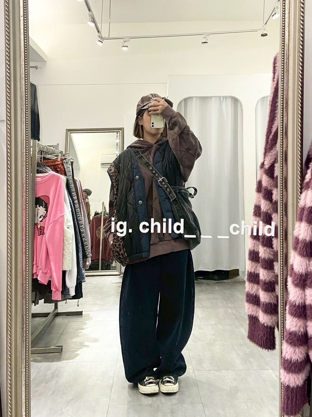 913504AE-FFA9-4682-82BF-08578075D82D