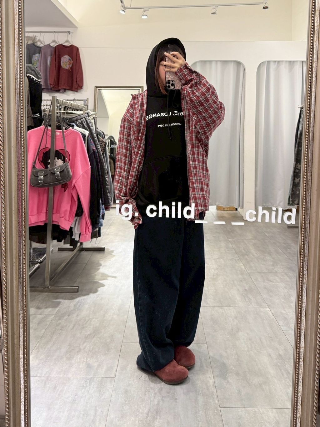 B300D7A3-0C87-4A76-B70E-204D245787C8