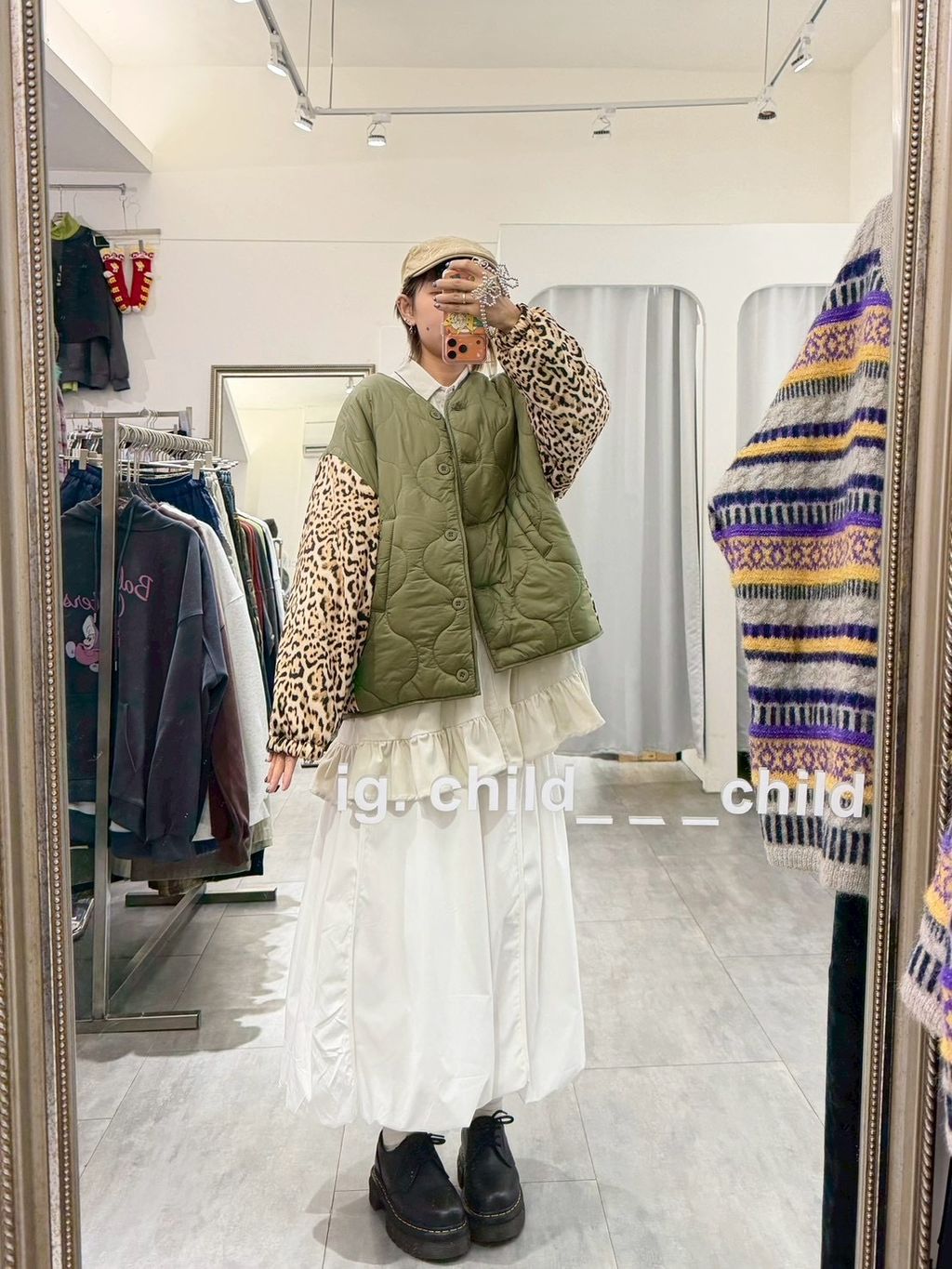 E6229E96-4EFD-47F2-90EB-2AFD0645743E