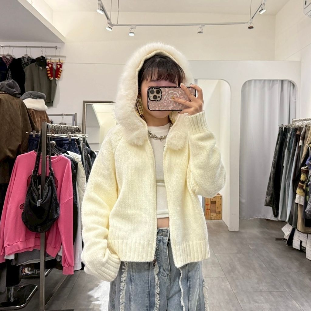 11E61CD5-6537-4482-B770-0005EFB29D93