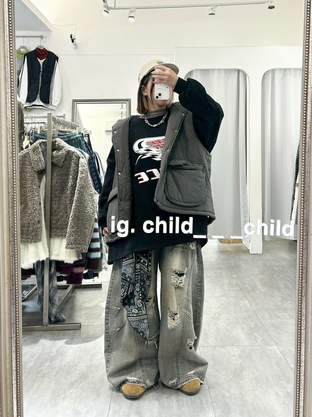 91E8E399-8A24-43A3-974F-D3C29FEB83AC