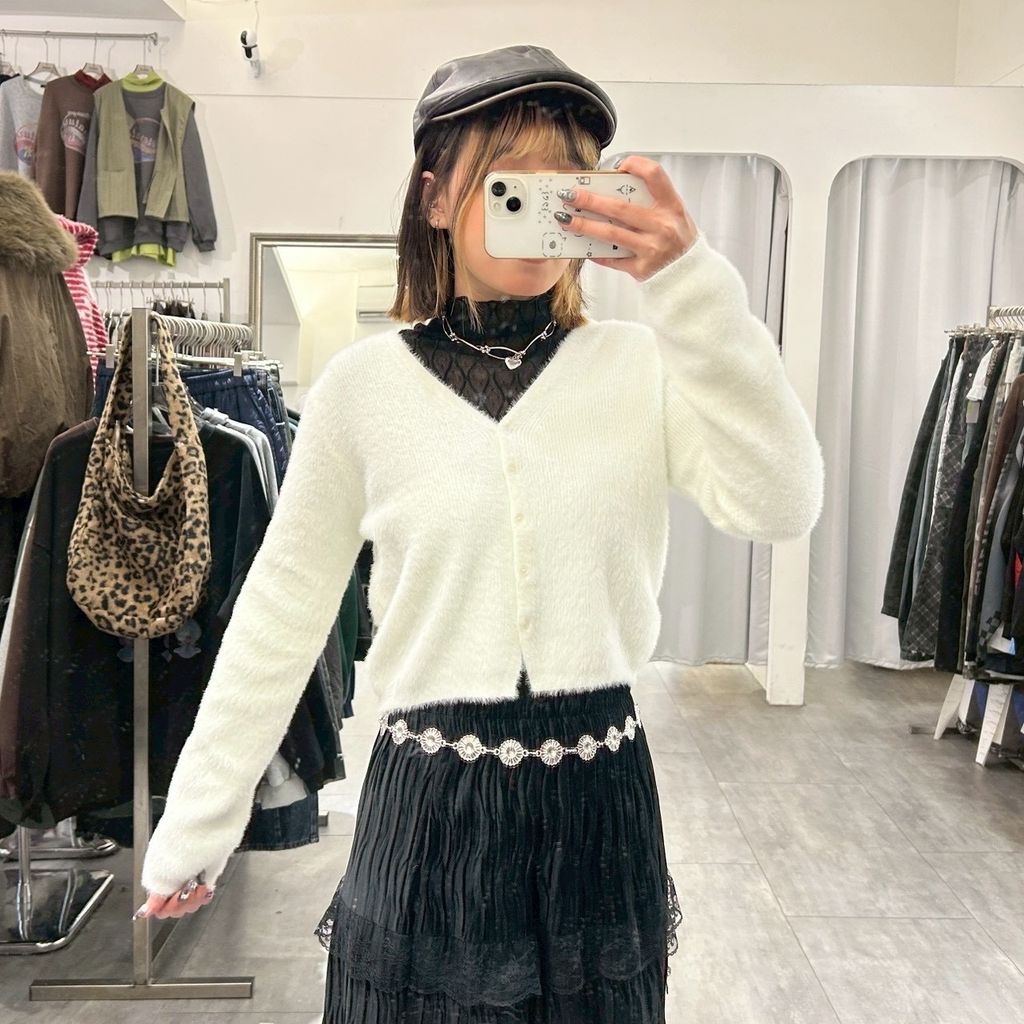 A8300C33-B2DB-4864-BADF-1BE1C506FFE7