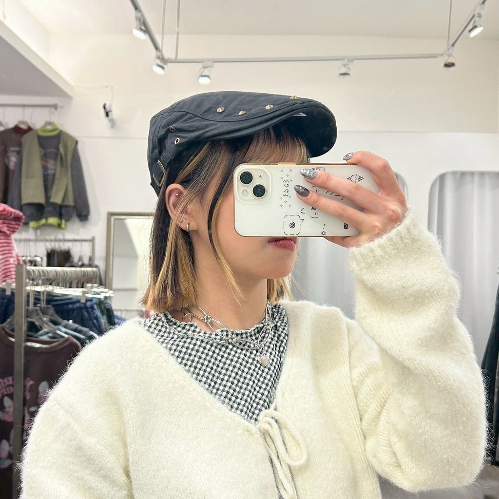 7B79CFD0-24E7-4B9A-895B-2DE96C67459E