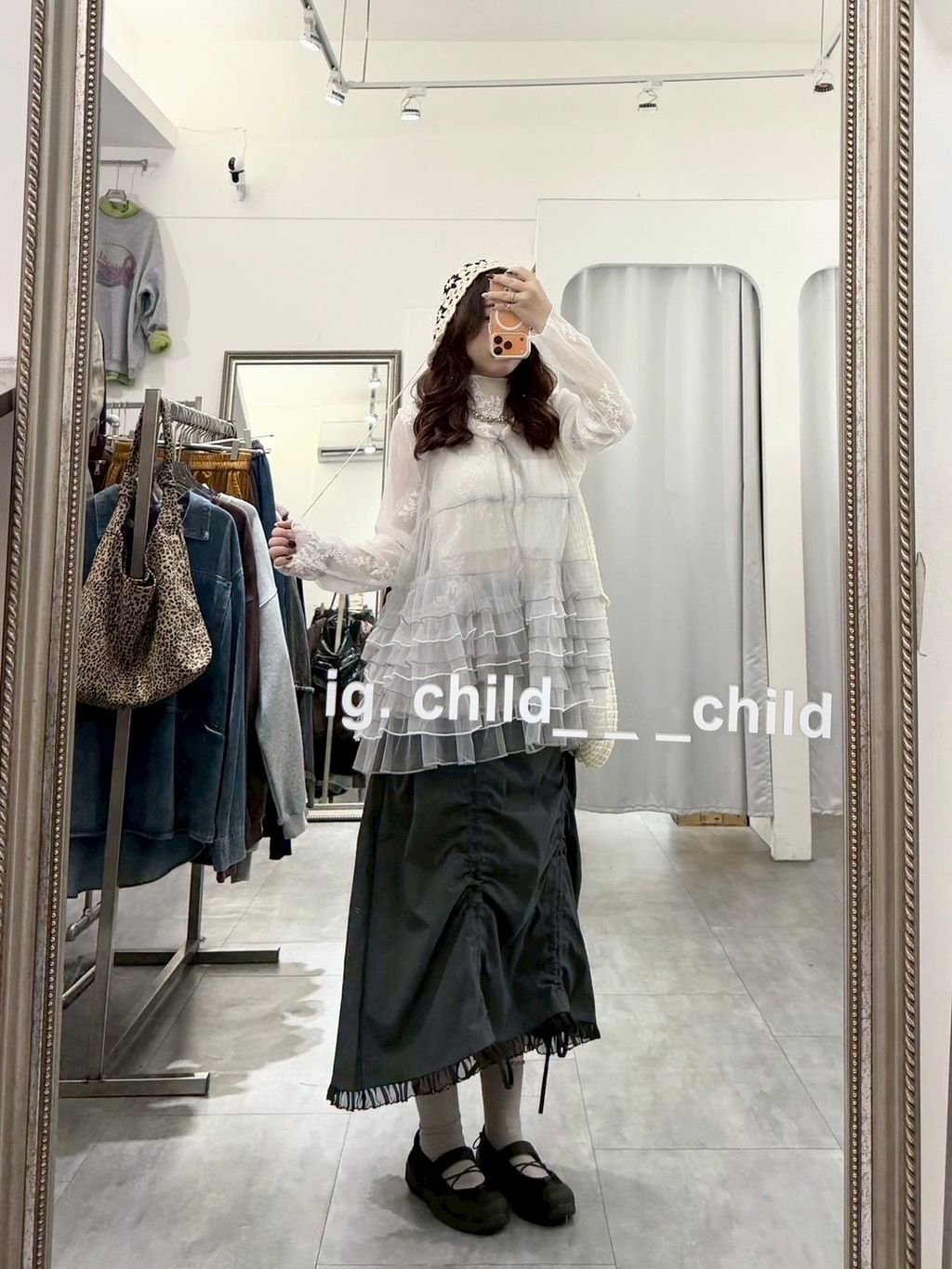 E12794F9-62BF-48A4-BD4F-A02B1930EB7F