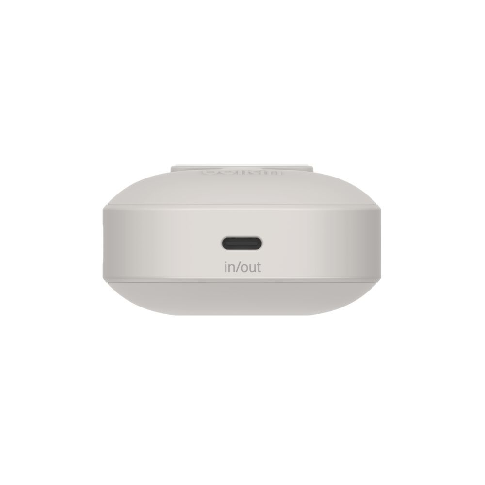 imgi_167_461fe86d46e9eaac_BPD012hqSA-BoostCharge-Pro-Power-Bank-10K-with-Apple-Watch-Charger-web-gallery-05